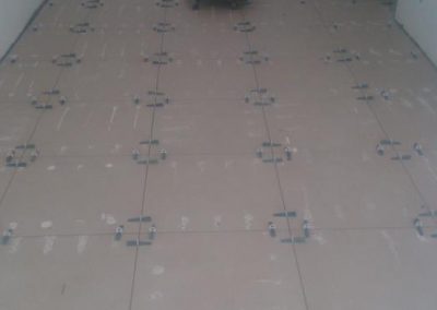 acentamento - porcelanato- com- nivelador -de- 2mm-vml-construcoes
